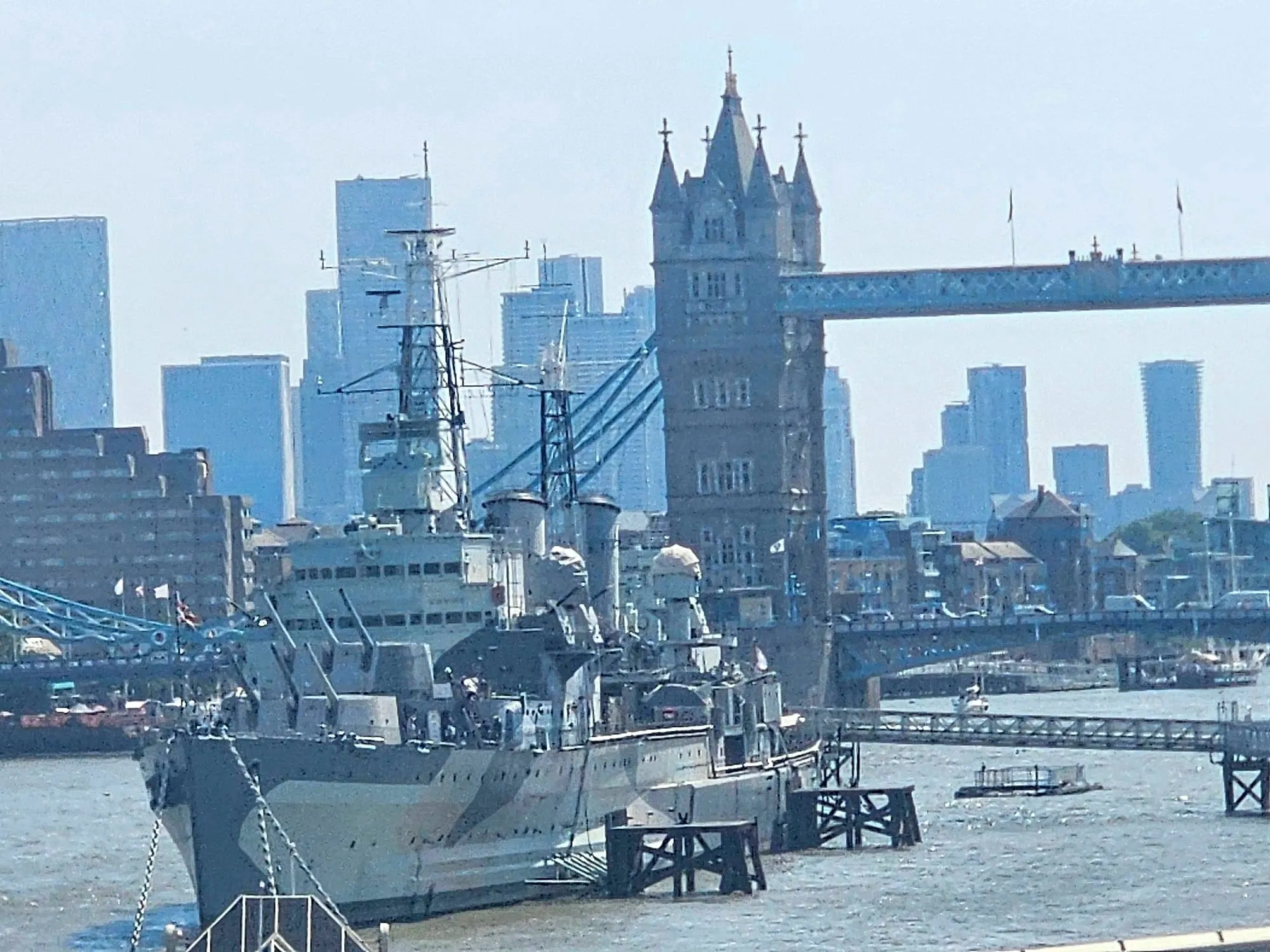 El Tower Bridge sobre el Thames